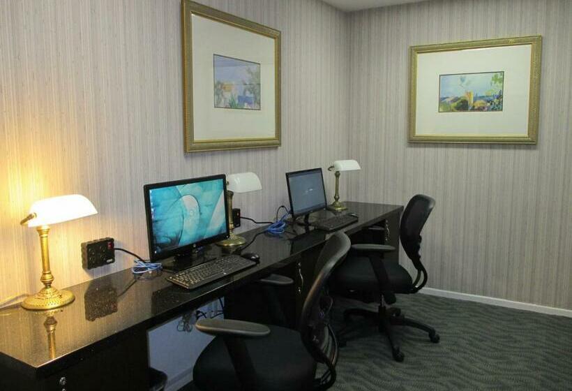 酒店 Best Western Plus San Pedro  & Suites