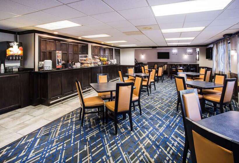 هتل Baymont By Wyndham Madison West/middleton Wi West