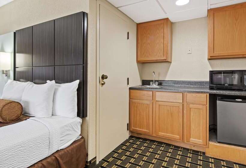 호텔 Best Western Executive Inn