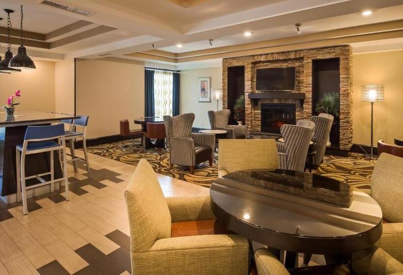 هتل Holiday Inn & Suites Columbia Ne   Ft Jackson Area By Ihg