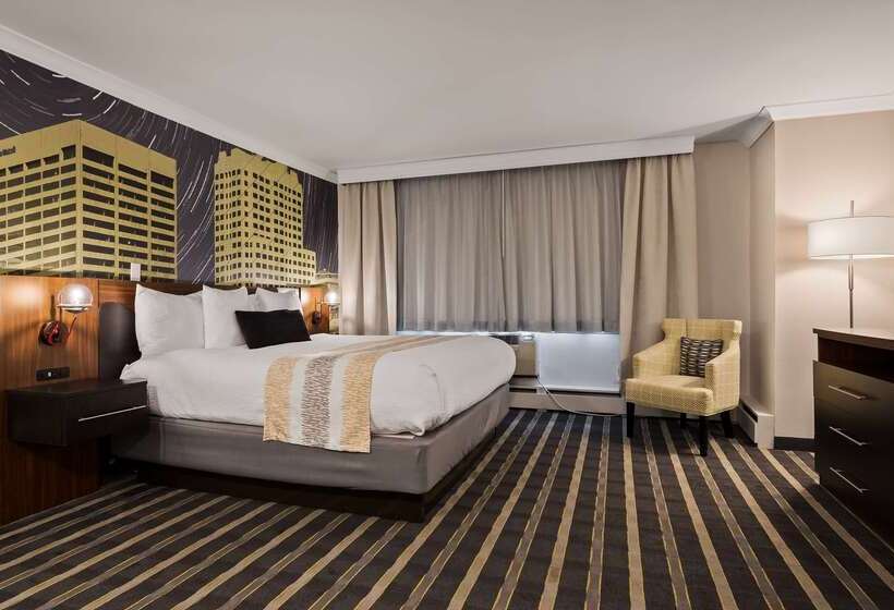 هتل Best Western Plus Milwaukee West