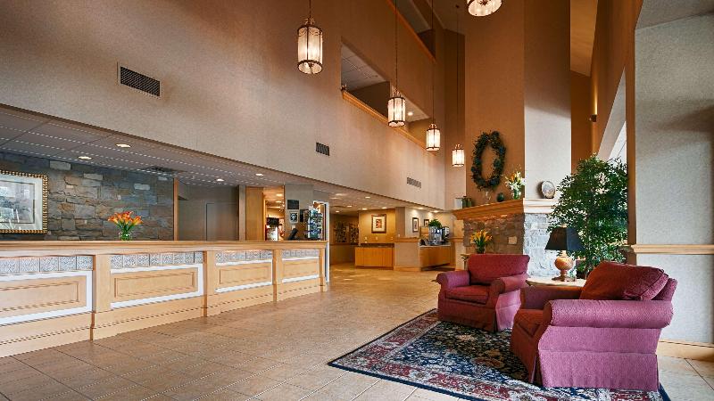 ホテル Best Western Plus Revere Inn & Suites