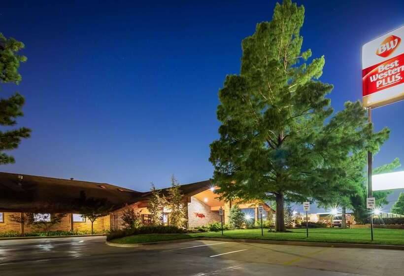 فندق Best Western Plus Saddleback Inn And Conference Center