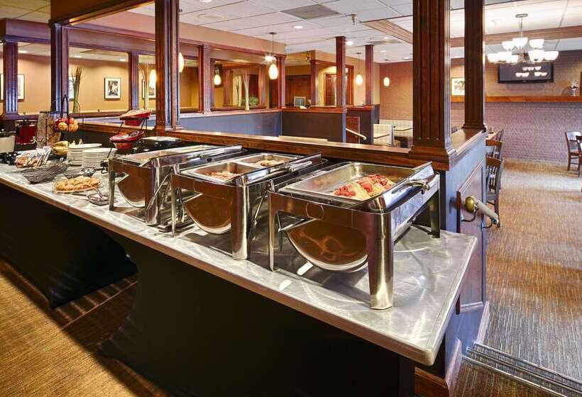 هتل Best Western Plus Steeplegate Inn