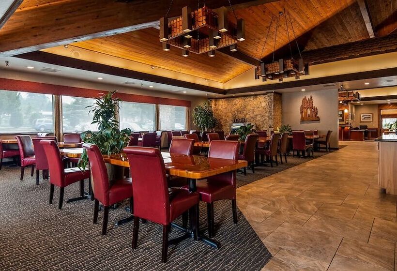 Отель Best Western Plus Tree House