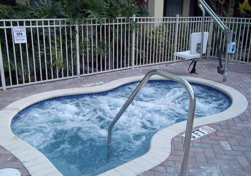 فندق Oasis Boca Raton