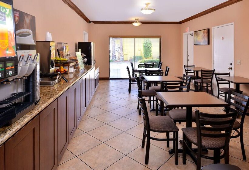 هتل Best Western Santee Lodge