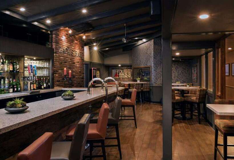 هتل Best Western Seven Seas