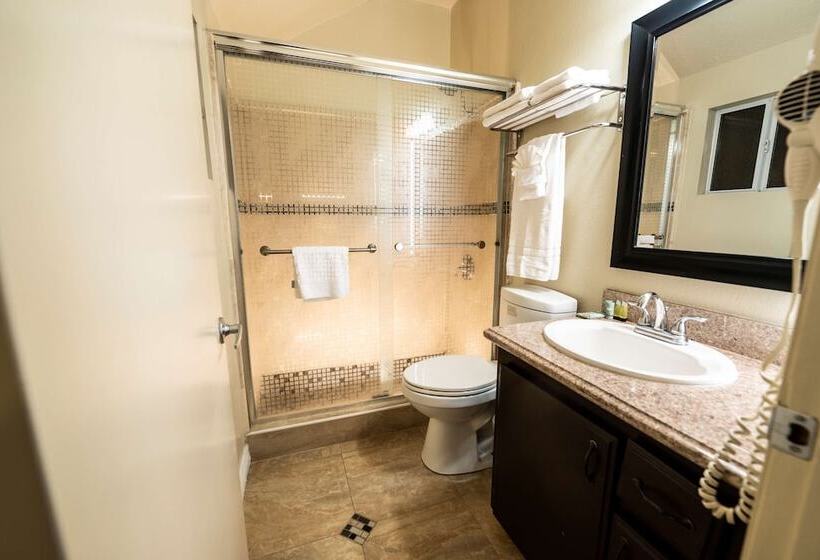 هتل Best Western Westminster Inn