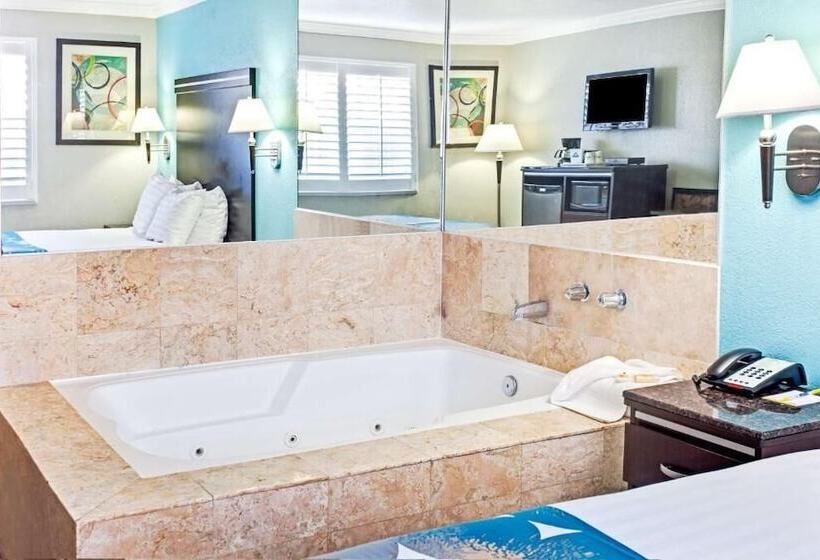 호텔 Cabana Inn & Suites