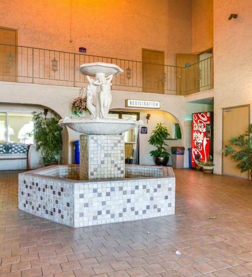 هتل California Suites