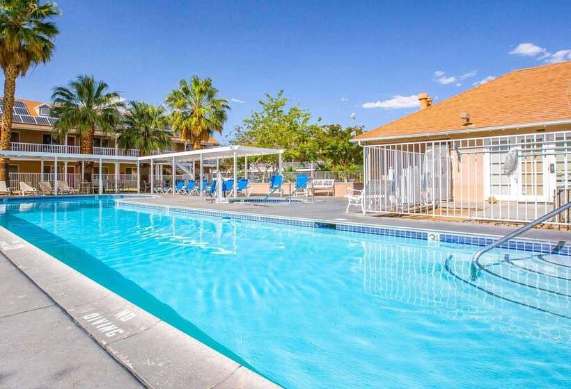 호텔 Clarion Inn Near China Lake Naval Station