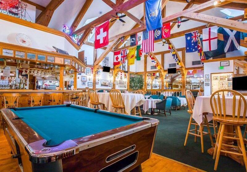호텔 Clarion Inn Near China Lake Naval Station