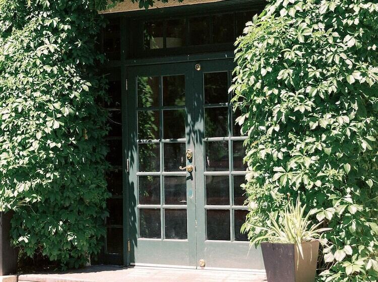 Columbia Gorge Hotel & Spa