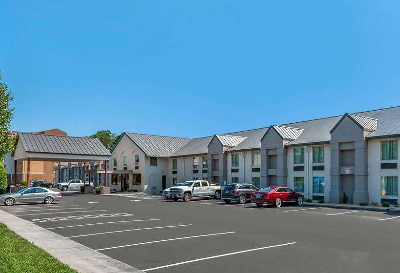هتل Comfort Inn Petersburg Near Fort Greggadams