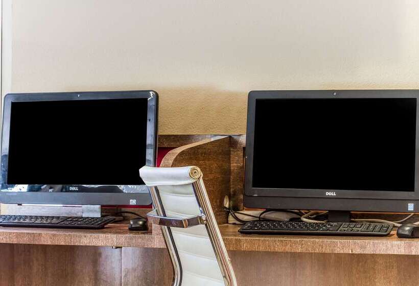 هتل Comfort Inn