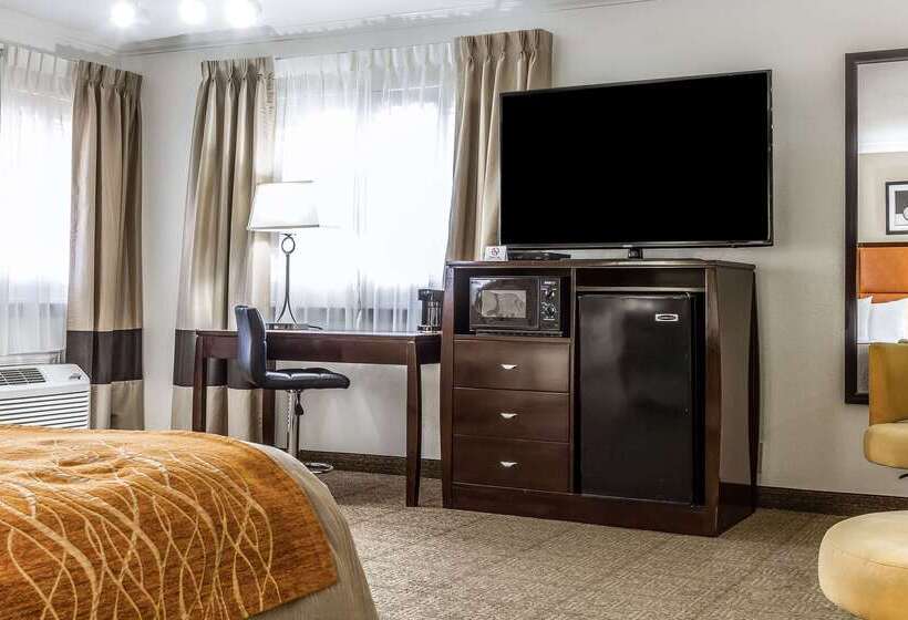 هتل Comfort Inn
