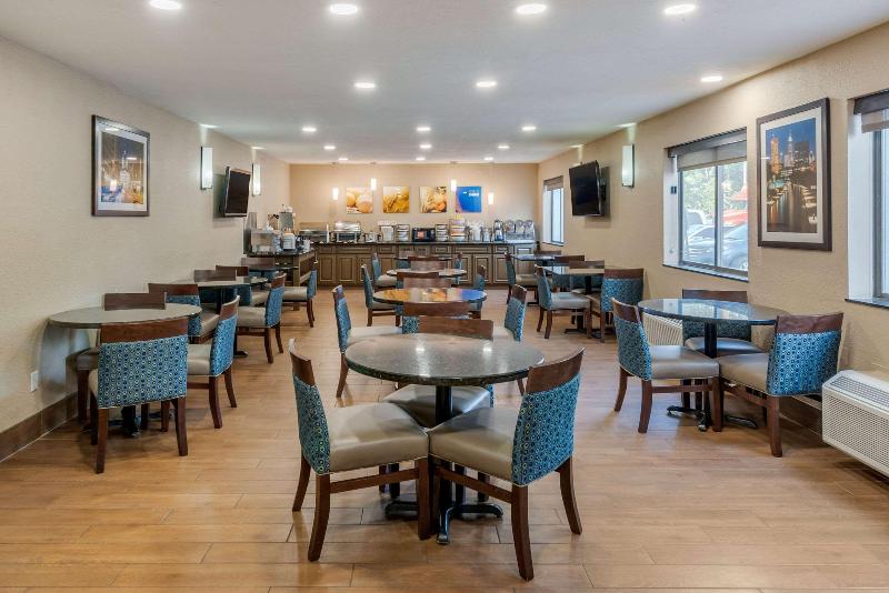 هتل Comfort Inn South