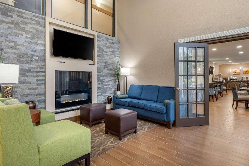 هتل Comfort Inn South