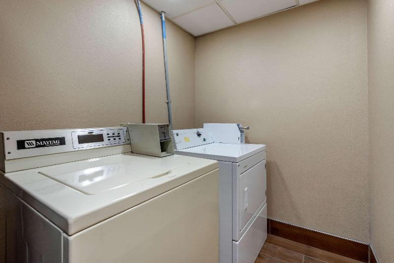 هتل Comfort Inn South