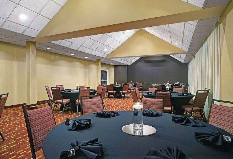 酒店 Courtyard Chicago Elmhurst/oakbrook Area