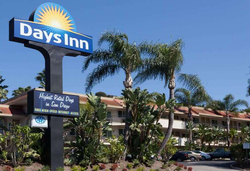 호텔 Days Inn By Wyndham San Diego  Circle Near Seaworld