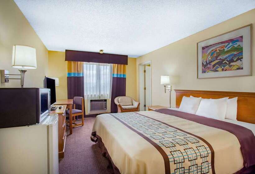 בית מלון כפרי Days Inn By Wyndham St. George