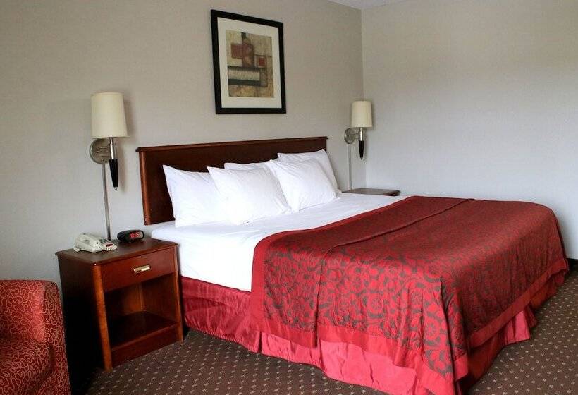 هتل Days Inn & Suites By Wyndham Bloomington/normal Il