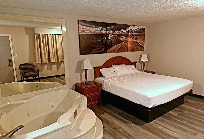 هتل Days Inn And Suites By Wyndham Port Huron