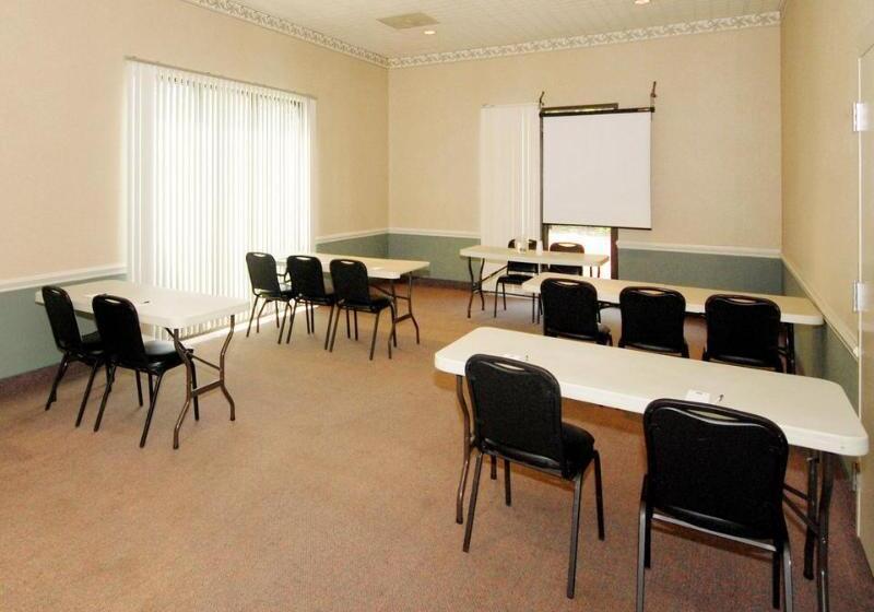 酒店 Red Roof Inn Sanford