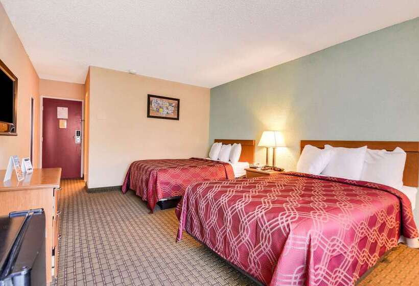 هتل Econo Lodge Busch Gardens