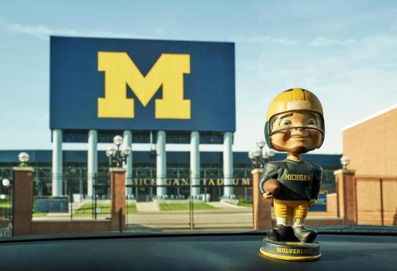 هتل Graduate By Hilton Ann Arbor