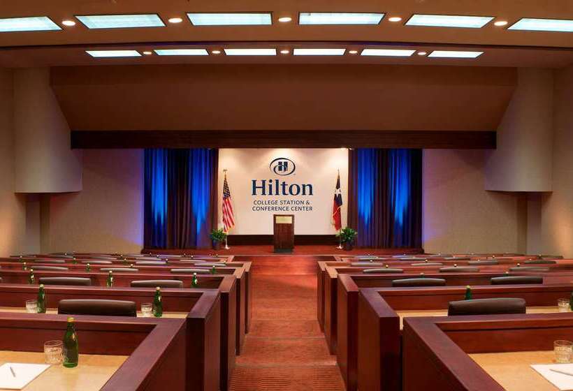 فندق Hilton College Station & Conference Center