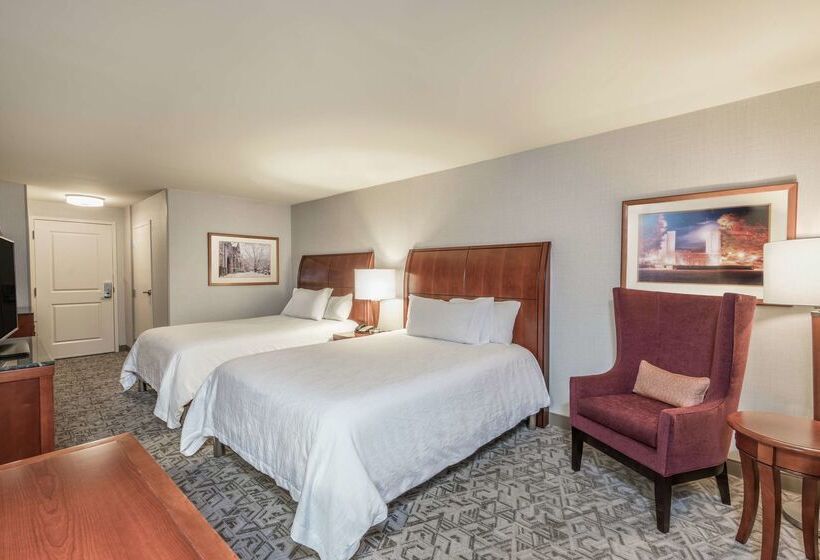 ホテル Hilton Garden Inn Blacksburg University