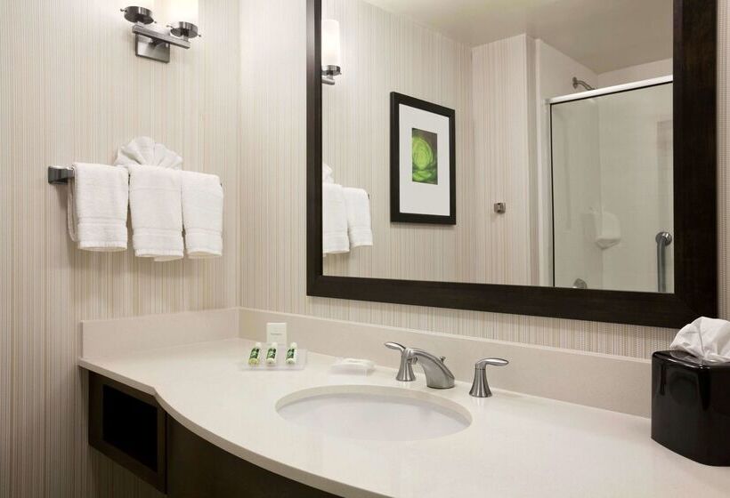 هتل Hilton Garden Inn Rochester/pittsford