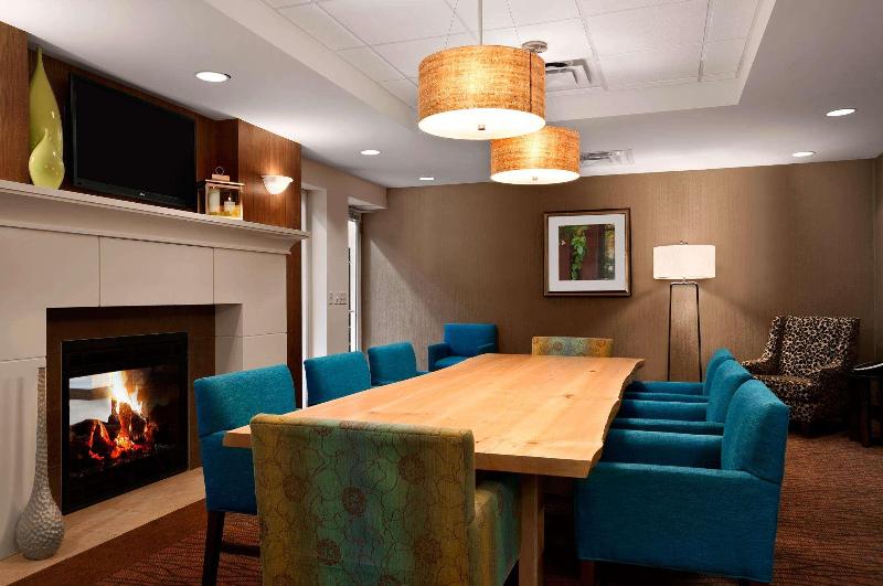 هتل Hilton Garden Inn Rochester/pittsford