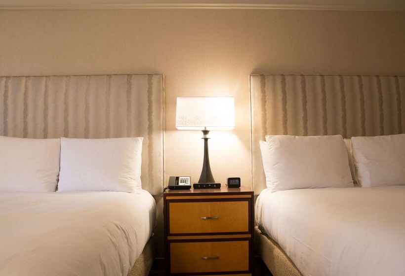 هتل Hilton Wilmington/christiana