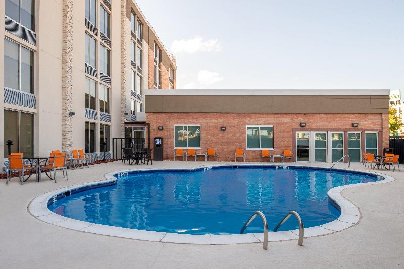 هتل Holiday Inn Express & Suites   Shreveport   Downtown, An Ihg