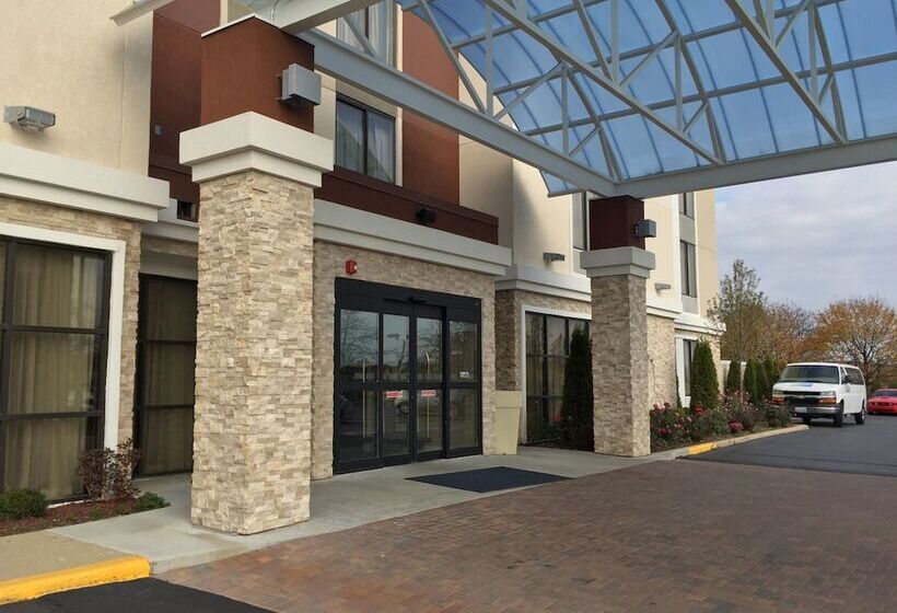 هتل Holiday Inn Express Chicago Nw Arlington Heights, An Ihg