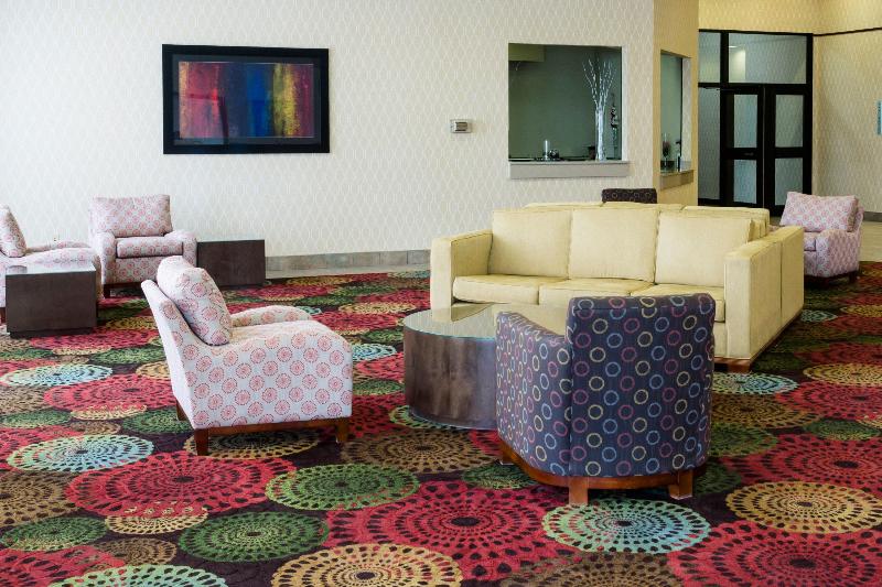 فندق Holiday Inn Express Big Rapids, An Ihg