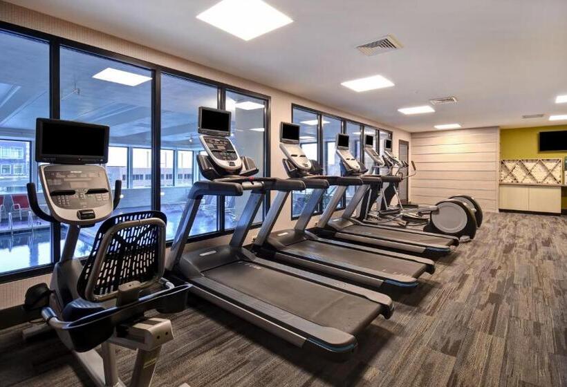 هتل Holiday Inn Lancaster, An Ihg