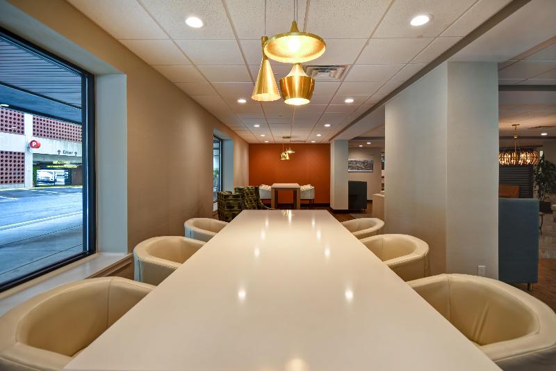 هتل Holiday Inn Lancaster, An Ihg
