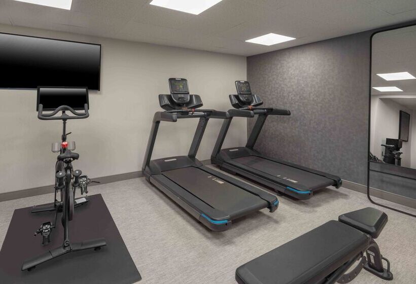 בית מלון כפרי Holiday Inn Express South Burlington   Downtown, An Ihg