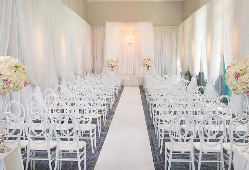 هتل Los Angeles Marriott Burbank Airport