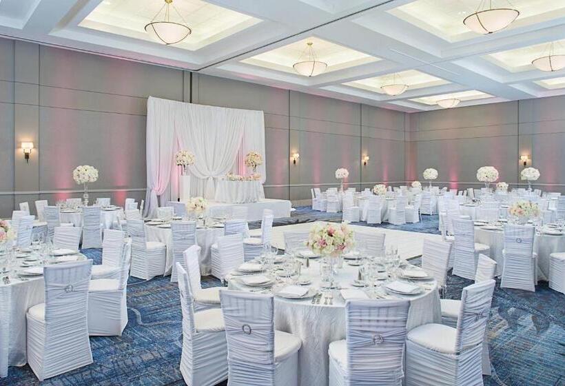 هتل Los Angeles Marriott Burbank Airport