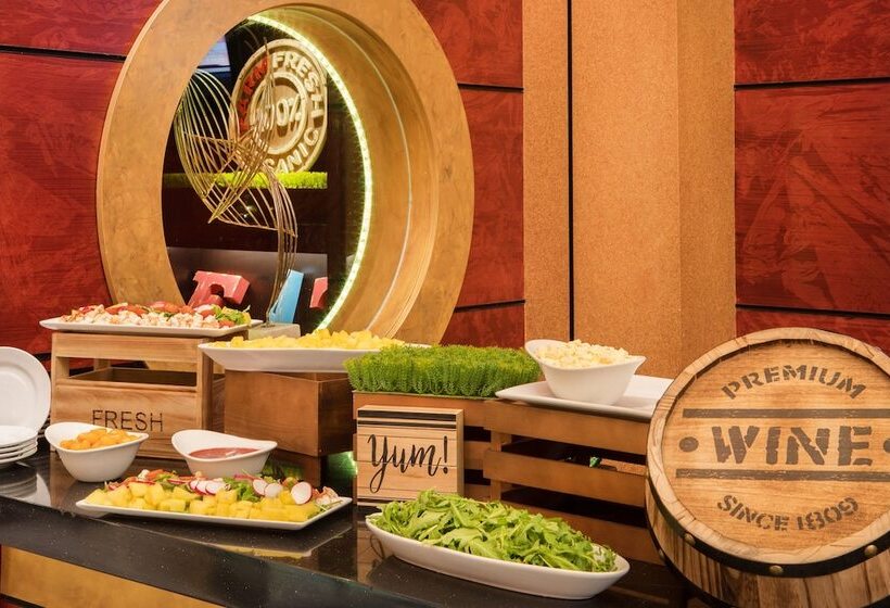 Pier 5 Hotel Baltimore