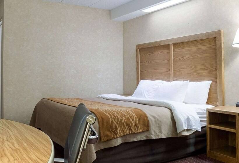 Отель Quality Inn Bismarck I 94
