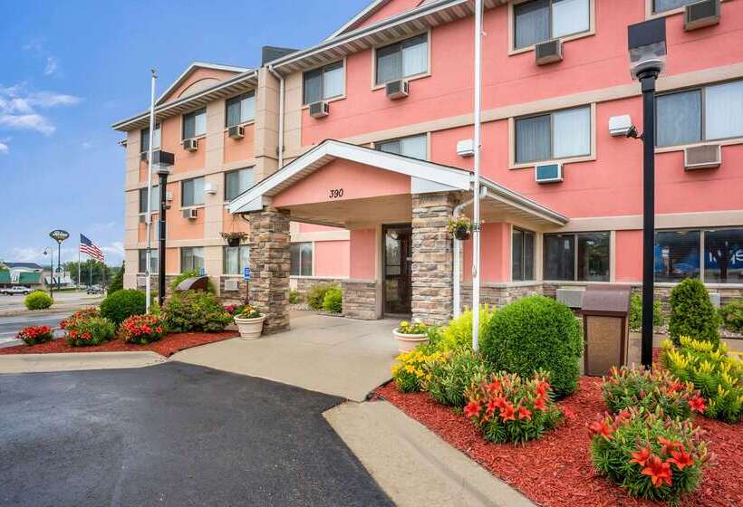 هتل Quality Inn Cedar Rapids South