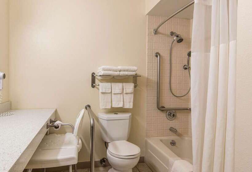 ホテル Quality Inn