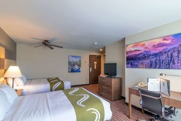هتل Quality Inn Near Rocky Mountain National Park